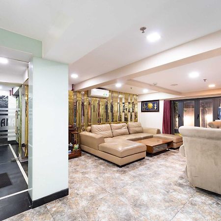 Collection O Havana Airport Hotel Ho Chi Minh City Bagian luar foto