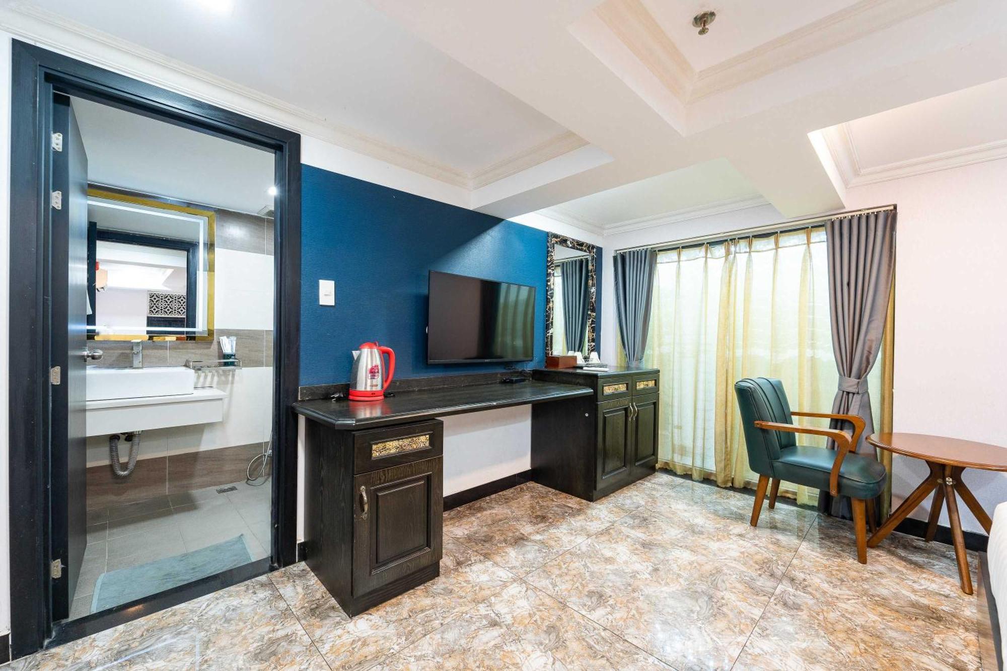 Collection O Havana Airport Hotel Ho Chi Minh City Bagian luar foto